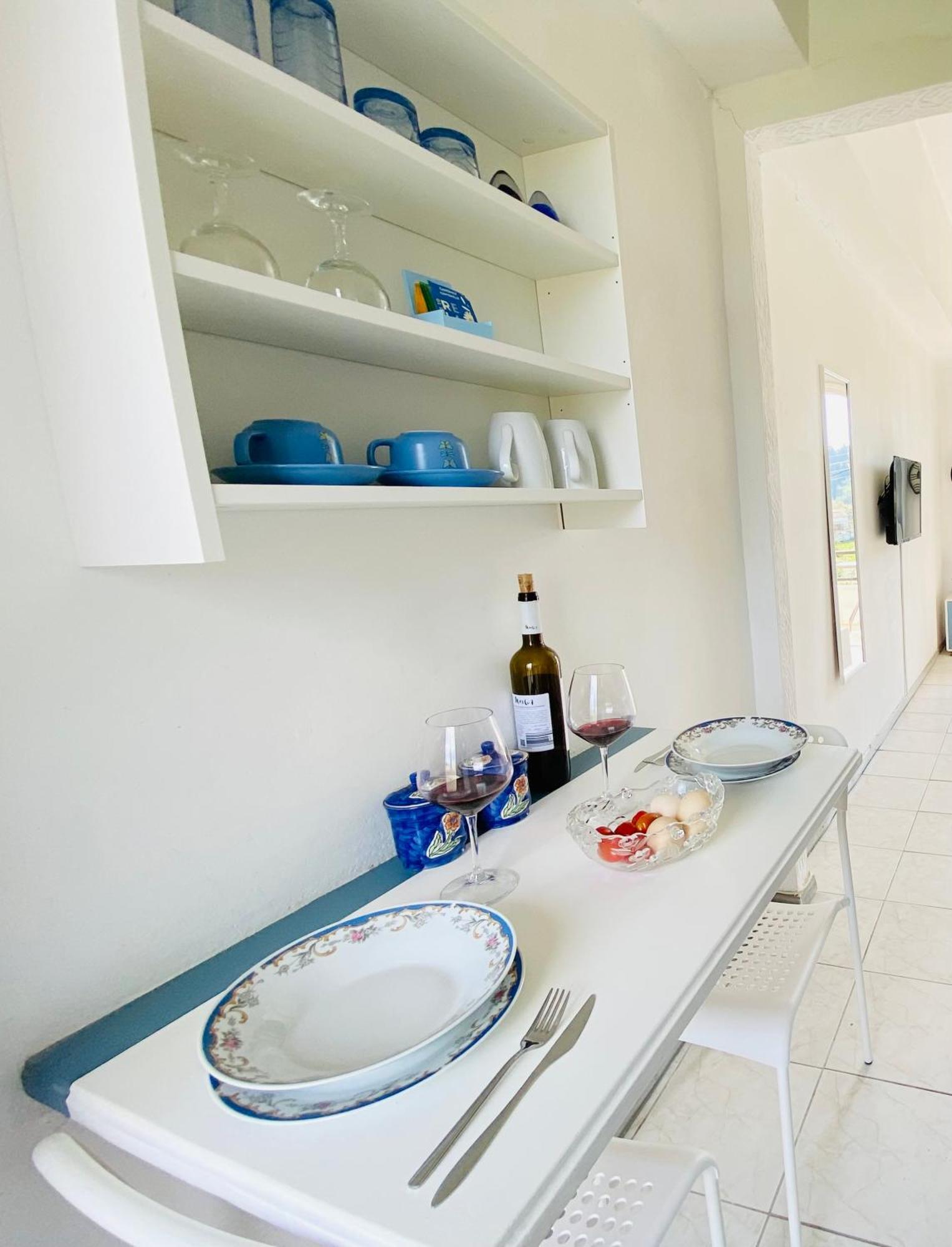 Navy Apartment With Mountain View &Private Parking Vátos Exteriér fotografie